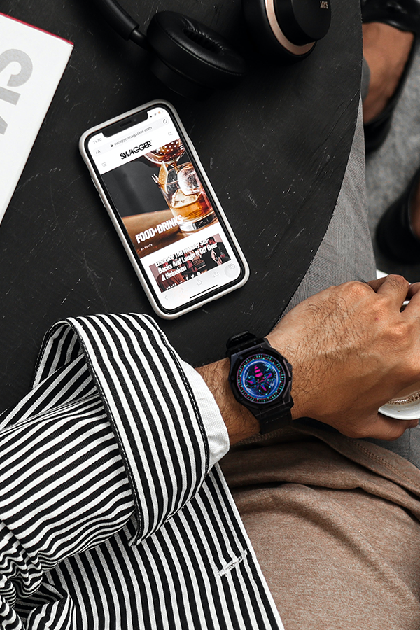 Image shows Mass Effect EDI Watch worn by a model. The watch uses a Japanese Calendar Multifunction Movement and have an interchangeable leather.