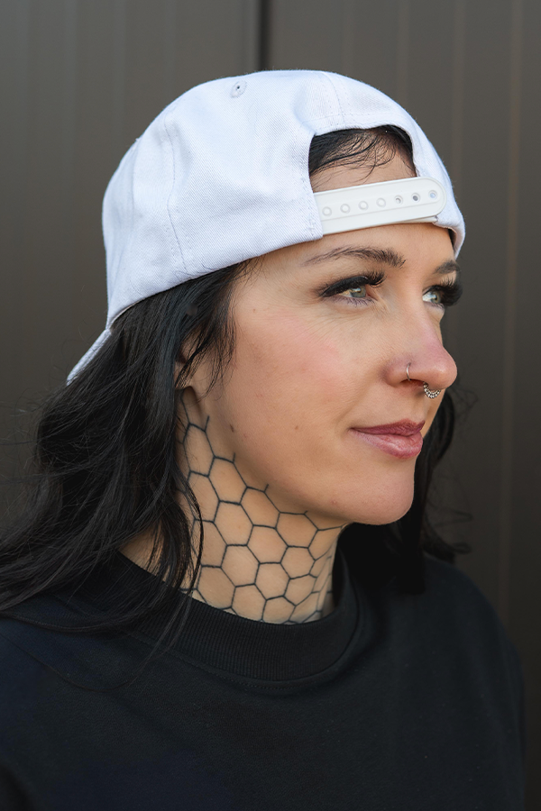 Mass Effect N7 Snapback Kappe (Weiß)