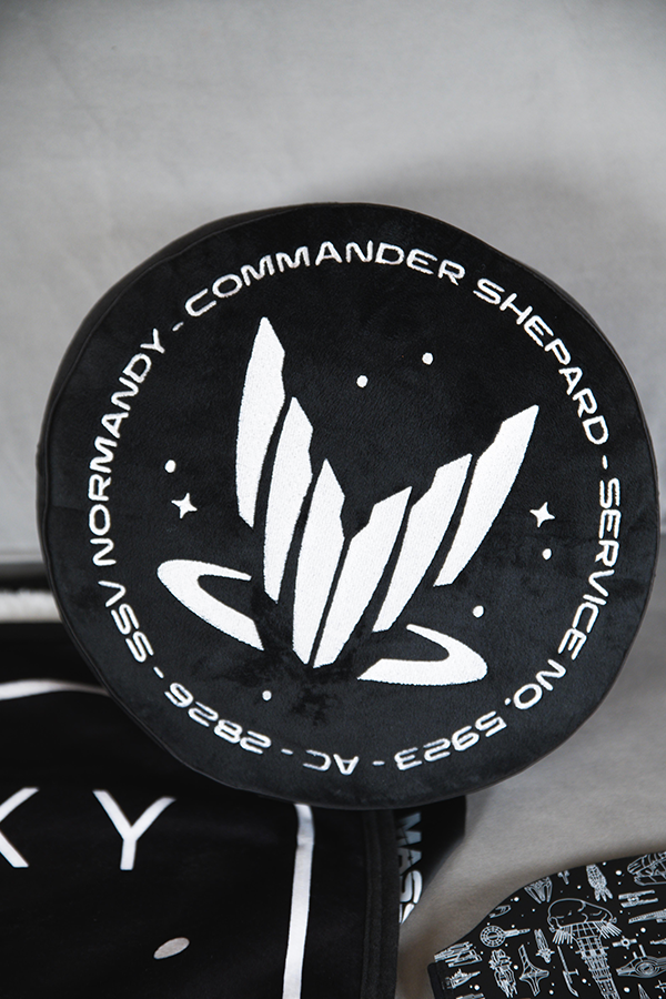 Mass Effect Naves de la Galaxia Cuddle Bundle