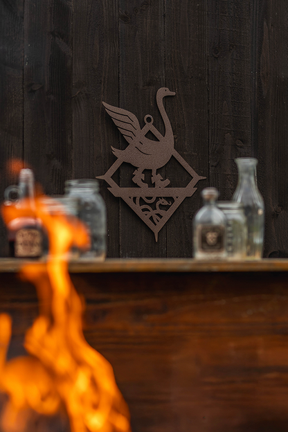 Dragon Age - Cigno acciottolato - Arte da parete in metallo