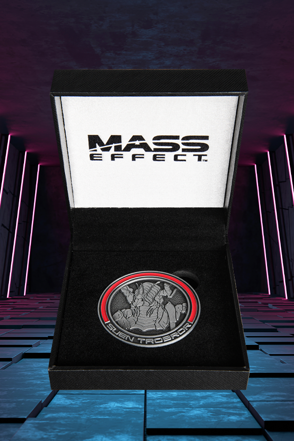 Image shows Mass Effect Rachni Wars Challenge Coin inside its open gift box with the Rachni design facing up. Product is 2" in diameter and 0.16" thick.