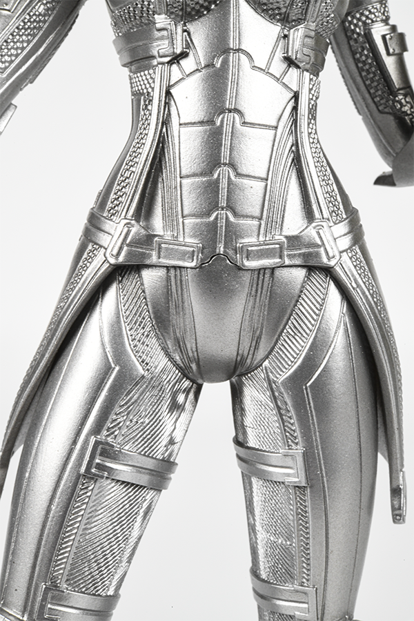Image shows Liara T'Soni Silver Edition Statue facing front with the pelvic area zoomed in. Product is individually-numbered.